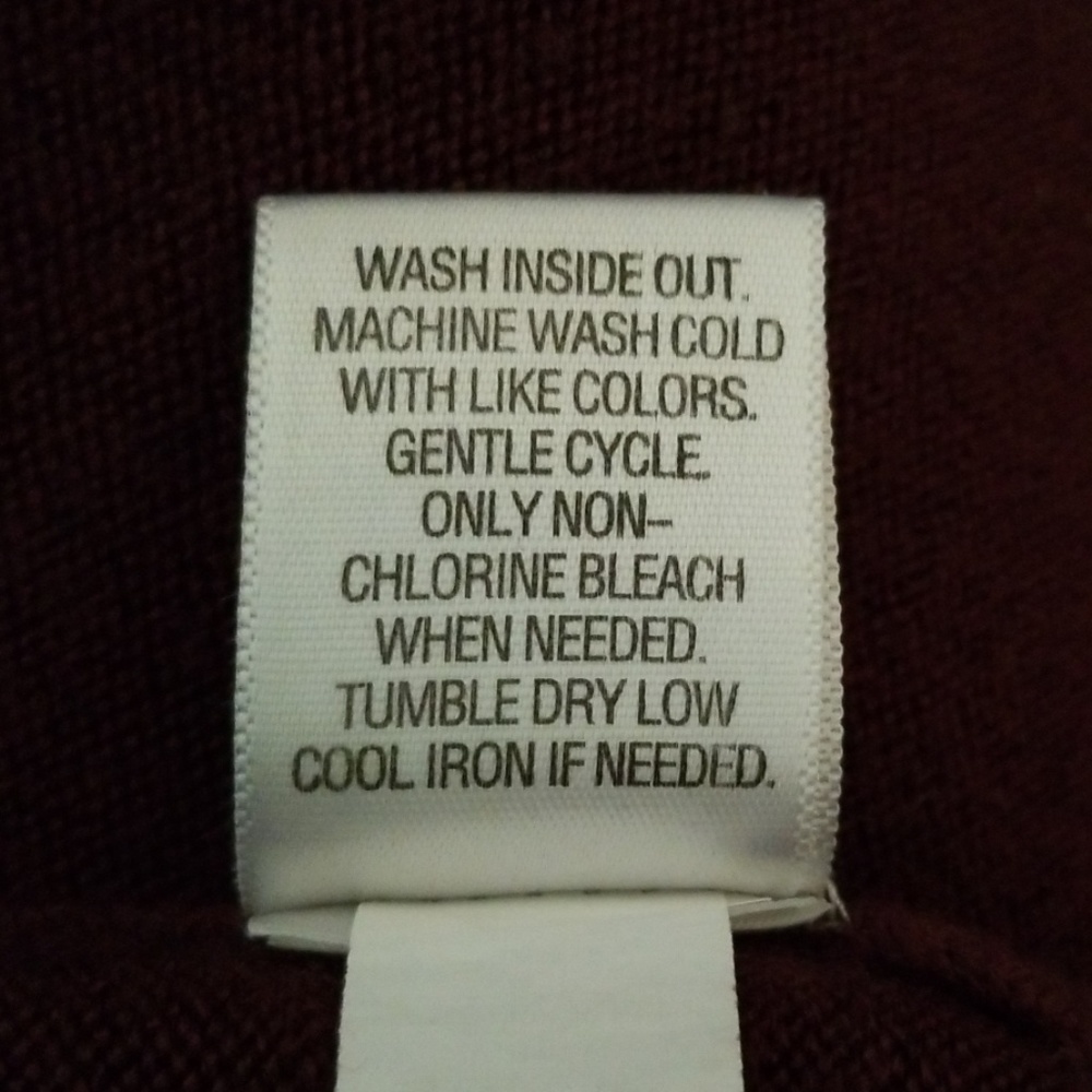 Croft & Barrow Maroon Cardigan - Picture 7 of 7